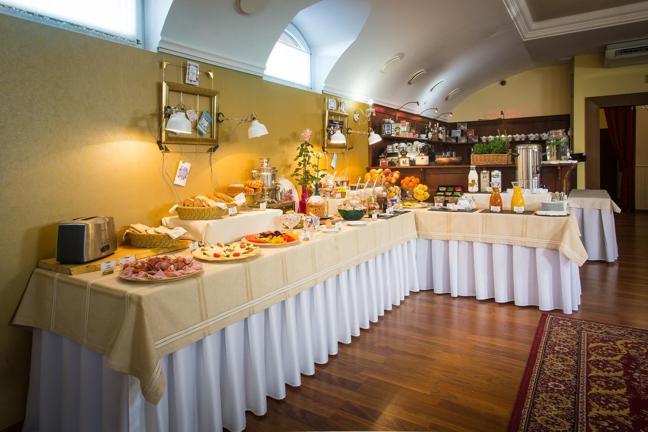 Hotel Bojnicky Vinny Dom Bojnice Esterno foto
