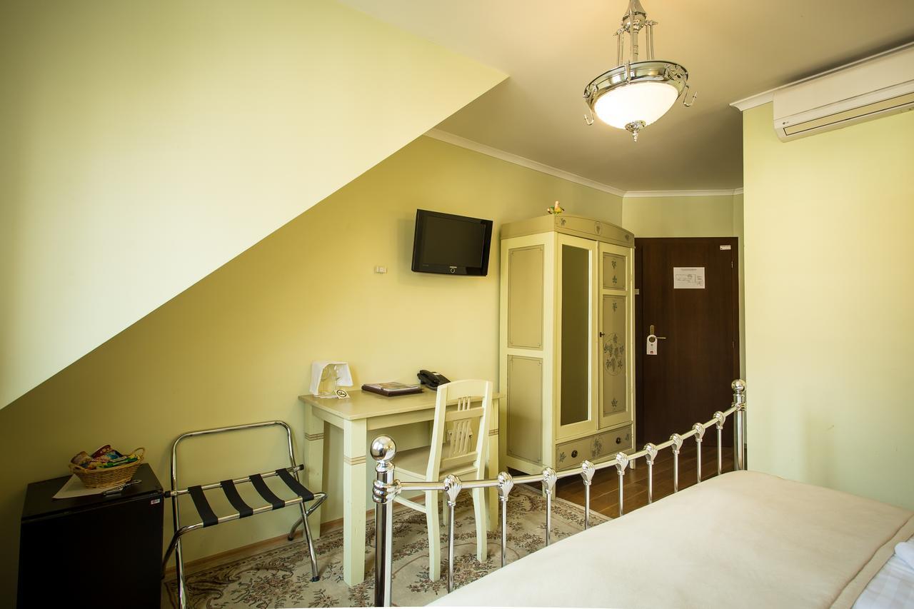 Hotel Bojnicky Vinny Dom Bojnice Esterno foto
