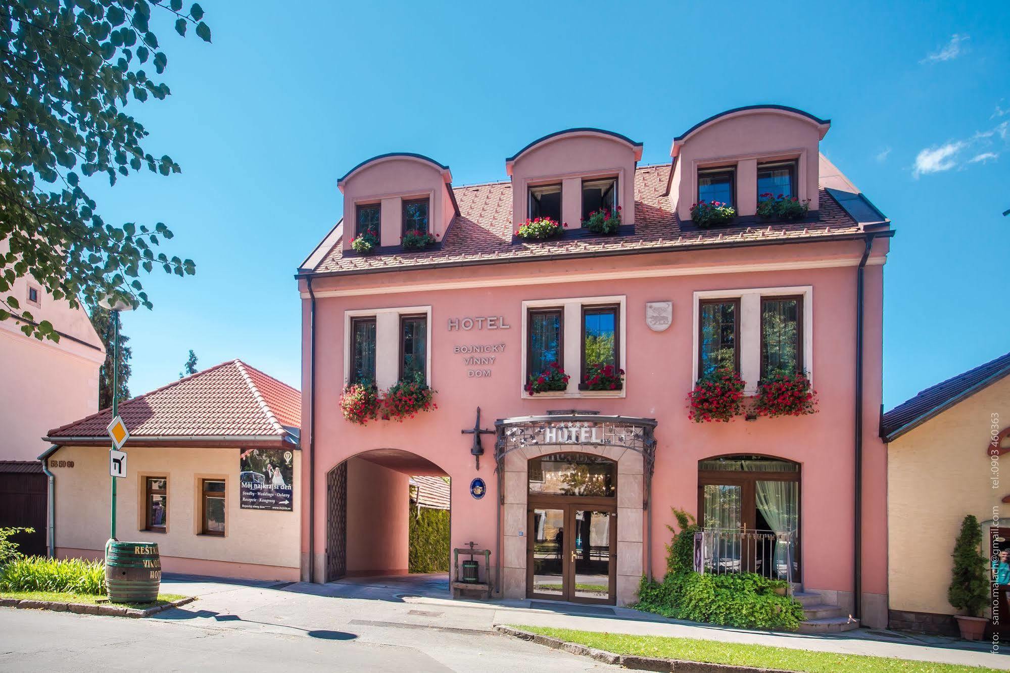 Hotel Bojnicky Vinny Dom Bojnice Esterno foto